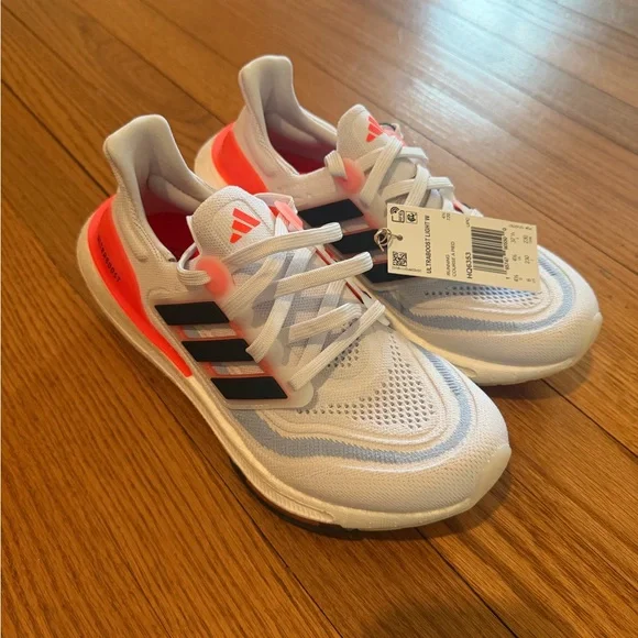 adidas gazelle silver green womens adidas Ultra Boost 22 Womens Running Shoes main image 1